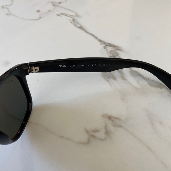 NEW WAYFARER CLASSIC POLARIZED RAYBANS - Picture 3 of 4